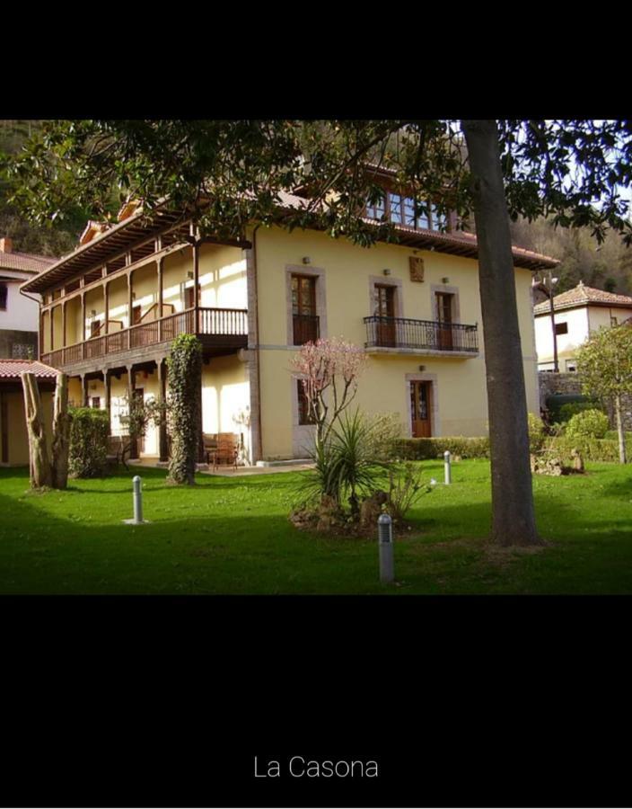 La Casona De Don Santos Hotel Proaza Bagian luar foto