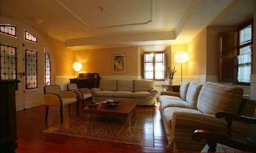 La Casona De Don Santos Hotel Proaza Bagian luar foto